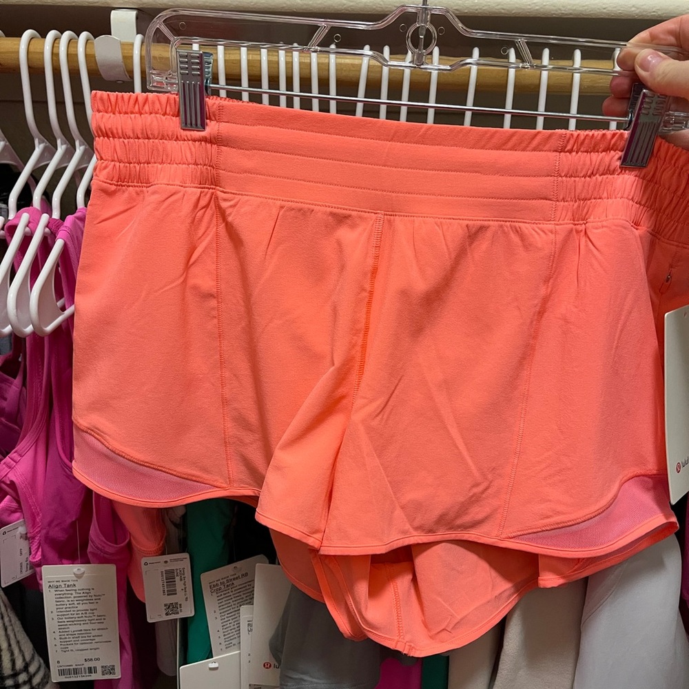 NWT Lululemon Hotty Hot HR 2.5”